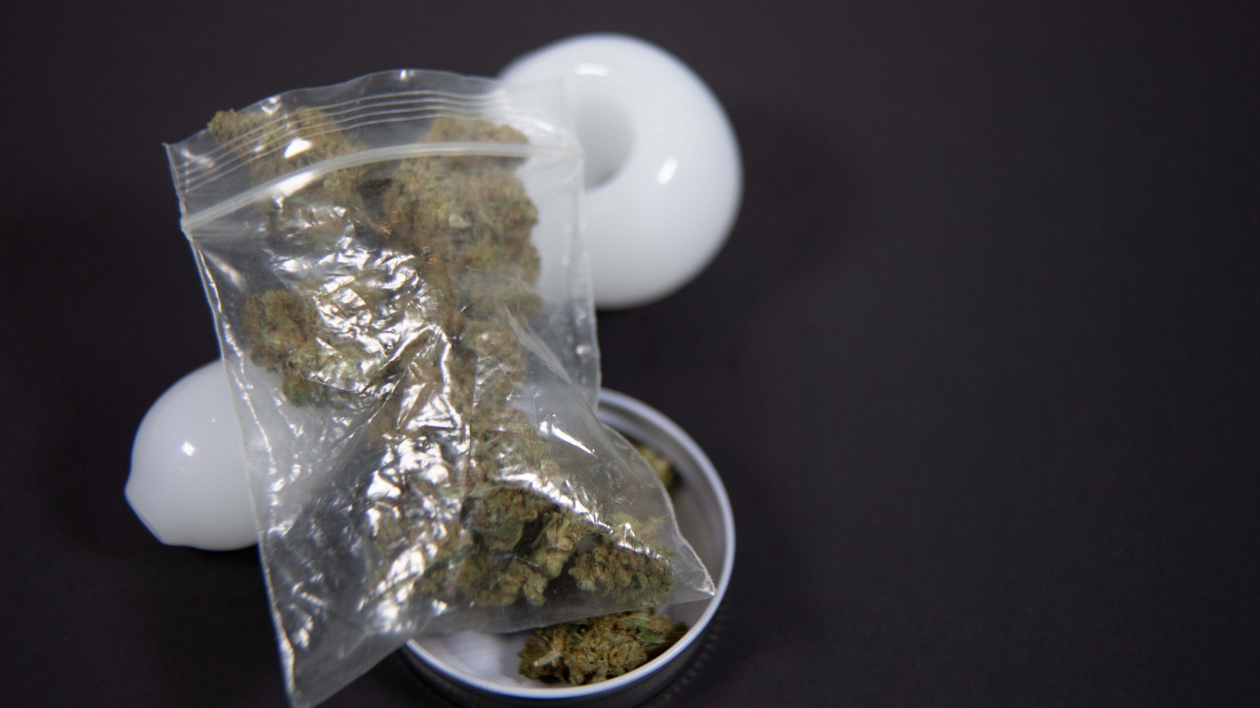 Smoke in Style: The Best Bongs for a Premium Experience